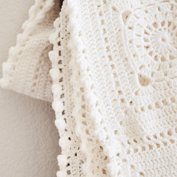 The Honeymilk Throw
