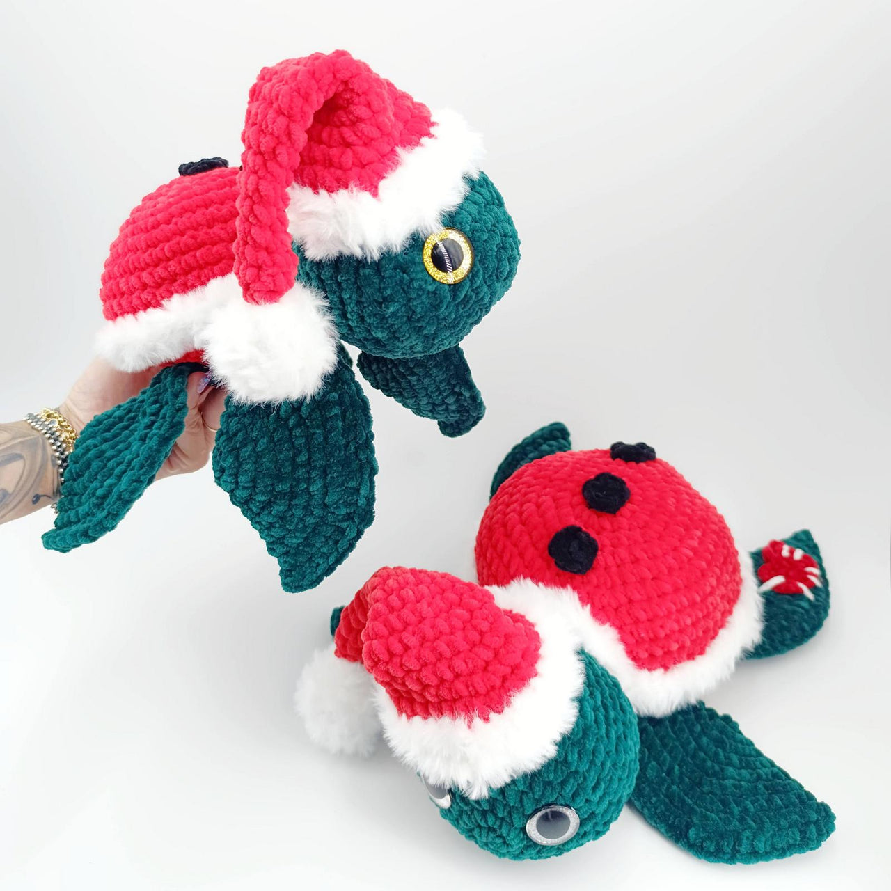 Amigurumi turtle Christmas