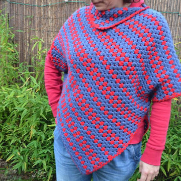 Feel happy poncho