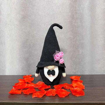 Gnome groom