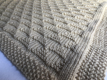 Pyramid stitch baby blanket