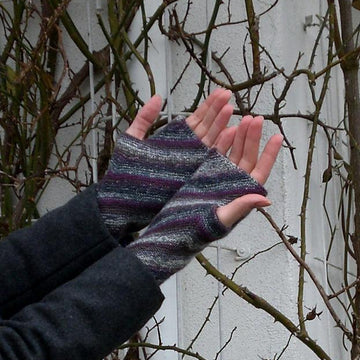 On the Bias fingerless mitts