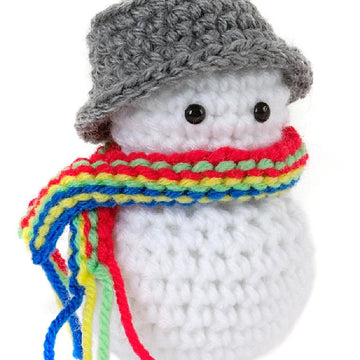 Happy Holidays Amigurumi