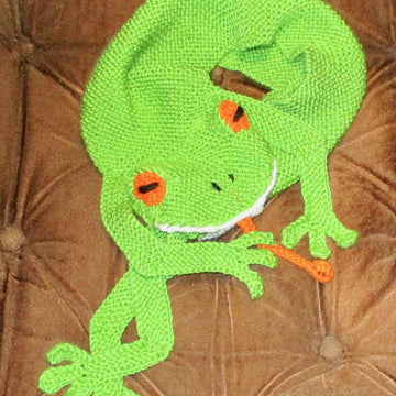 Frog scarf