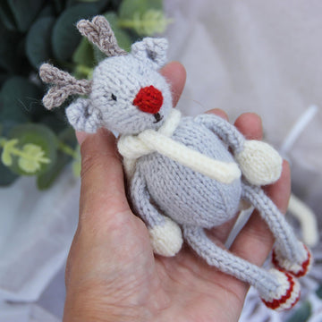 Knitted Deer