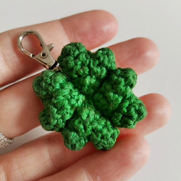 Four Leaf Clover Lucky Shamrock Keychain