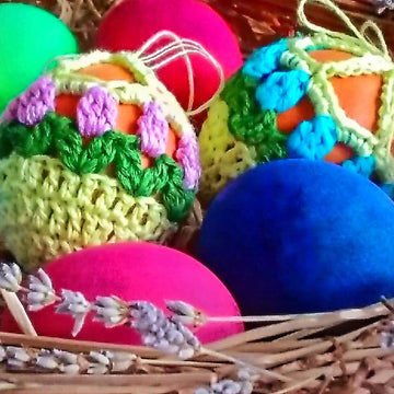 Flower Decor For Easter Eggs