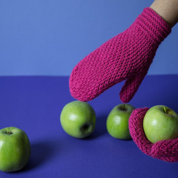Warm hugs crochet mittens