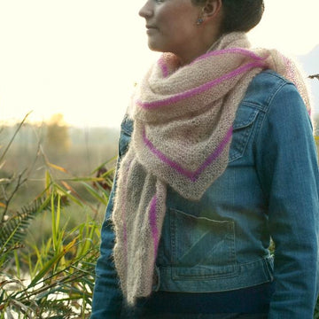 W scarf