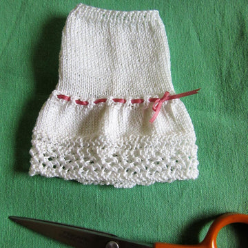 1:6th scale vest and petticoat