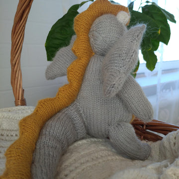 Dragon knitting pattern