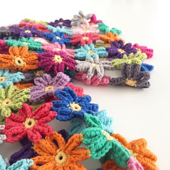 Daisy Flower Blanket
