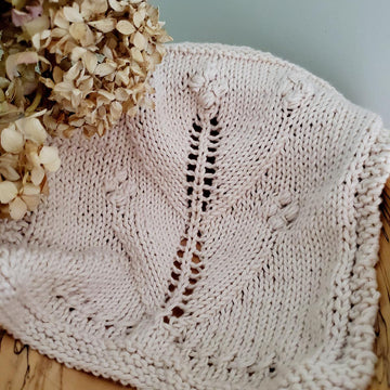 Yarrow Cotton Lace Face Cloth