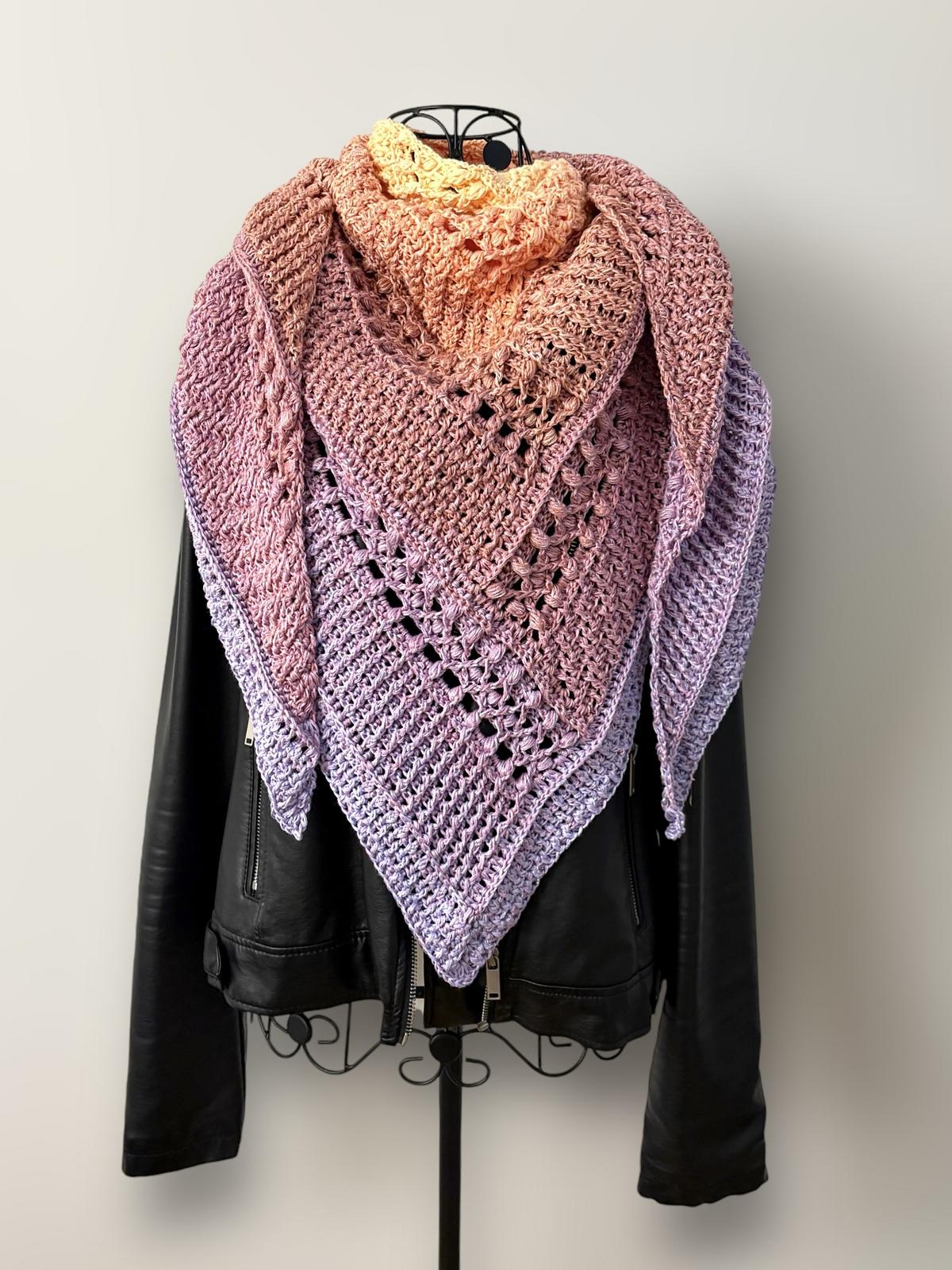 Triangular Scarf "Valeria"