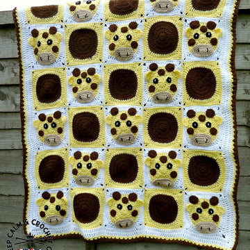 Spot the Giraffe Blanket