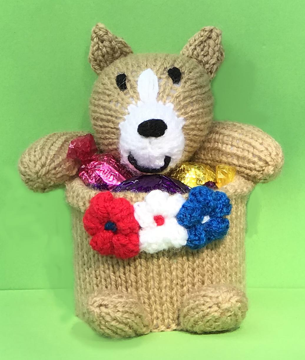 Royal Queen Corgi Holder Tin Can 13 cms