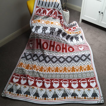 HoHoHo Blanket & Table Settings