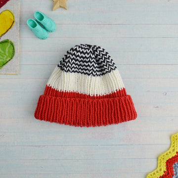 Two striped hat for Blythe