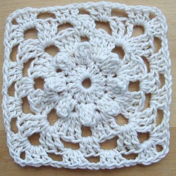 Rose Bud Granny Square
