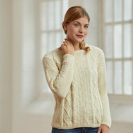 Woolf Pullover - Sweater Knitting Pattern for Women in Tahki Yarns Classic Superwash