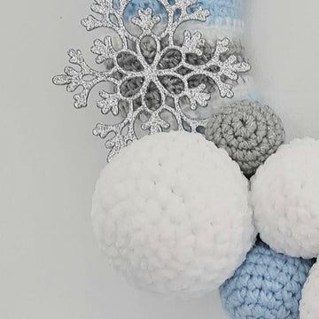 Crochet Christmas Wreath Pattern - Blizzard