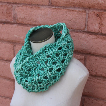 Mega Sasha Cowl