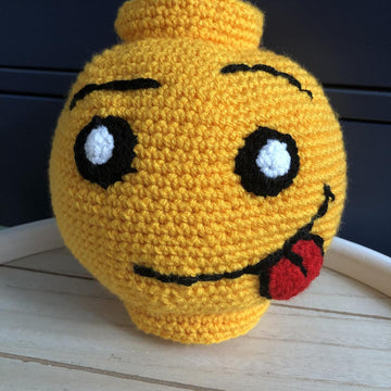 Smile block stone amigurumi
