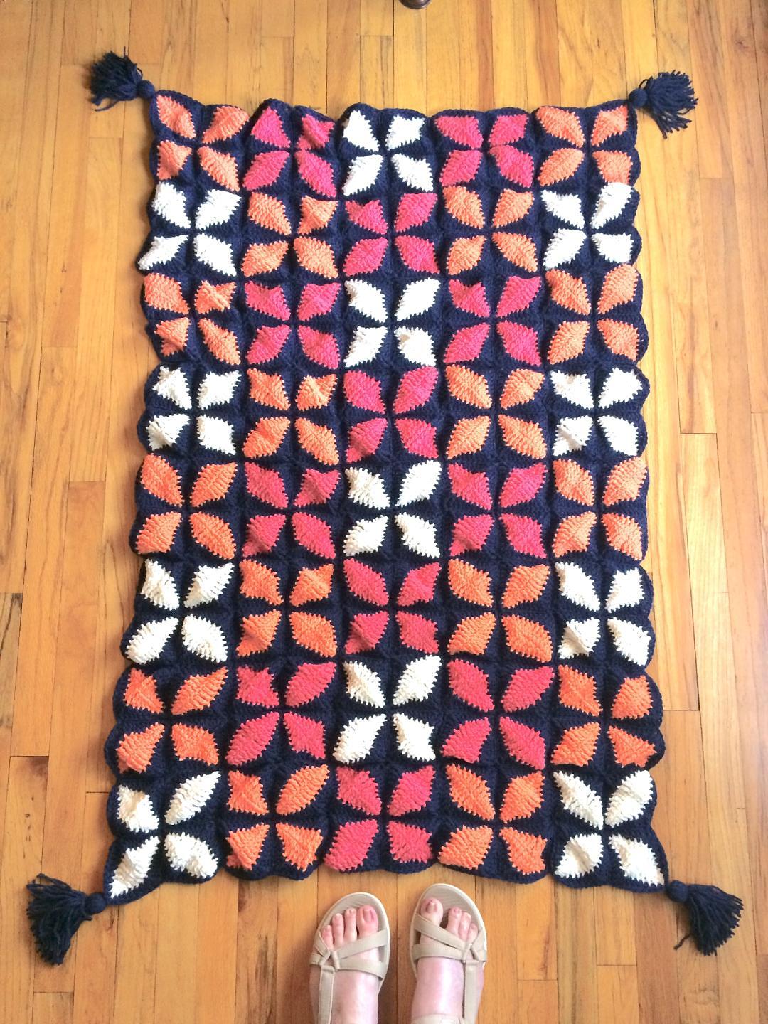 Retro Leaf Baby Blanket