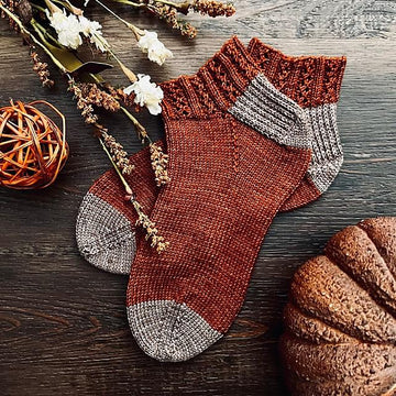 Gone Leaf Peeping Socks