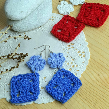 Flower and square earrings