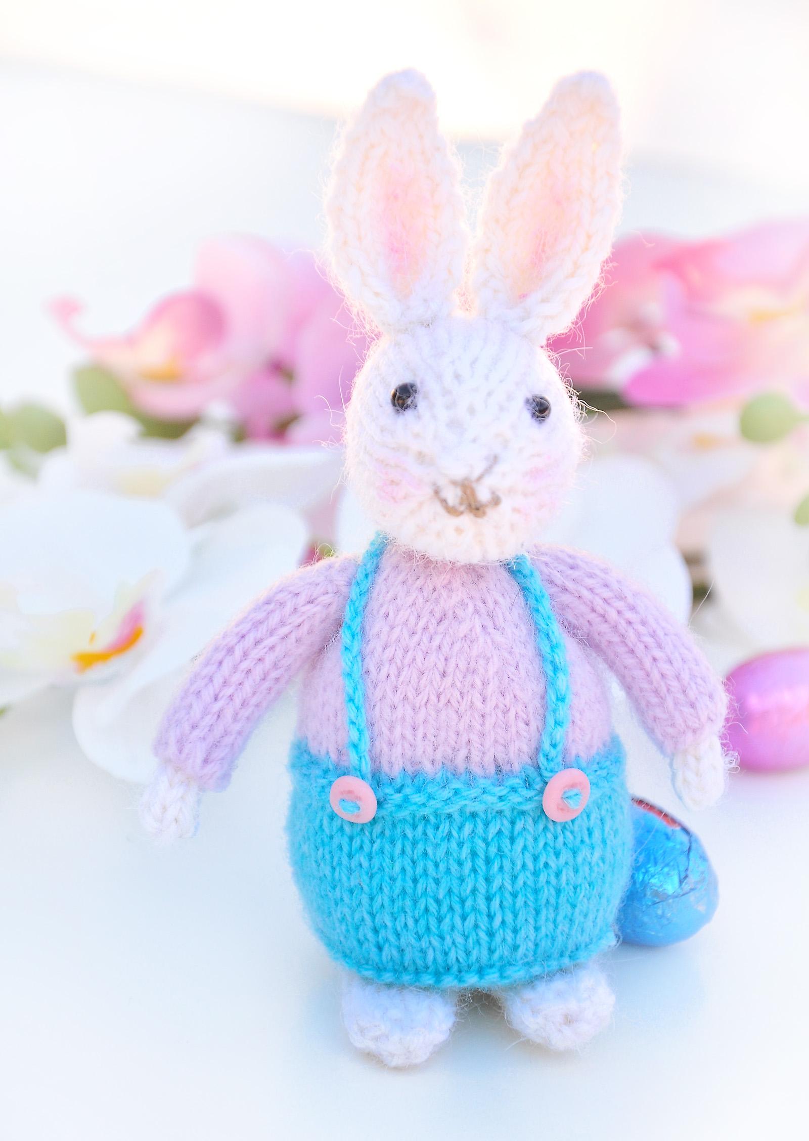Easter bunny toy