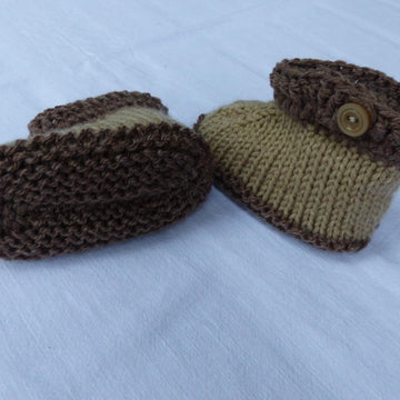 Strickanleitung Babyschuhe / Booties kombiniert mit Häkeln