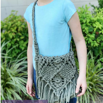 Daisy Fringe Purse
