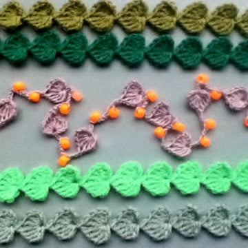 Lariat Pattern Leafy Vine