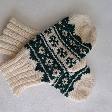 Liliya Mittens