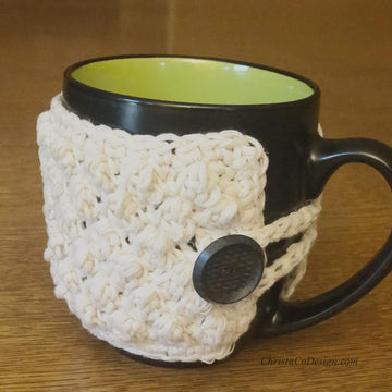 Berry Christmas Cup Cozy