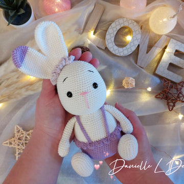 Ella the Bunny amigurumi