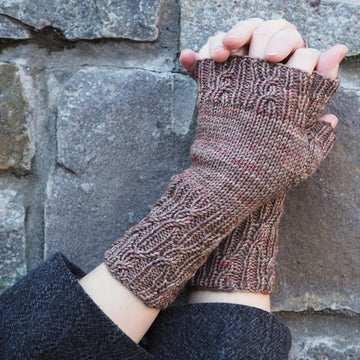 Mellor Avenue Fingerless Mitts