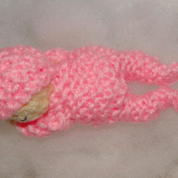 Lovely sleeping baby knitting pattern