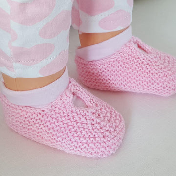 Monica - 4ply baby shoes or slippers