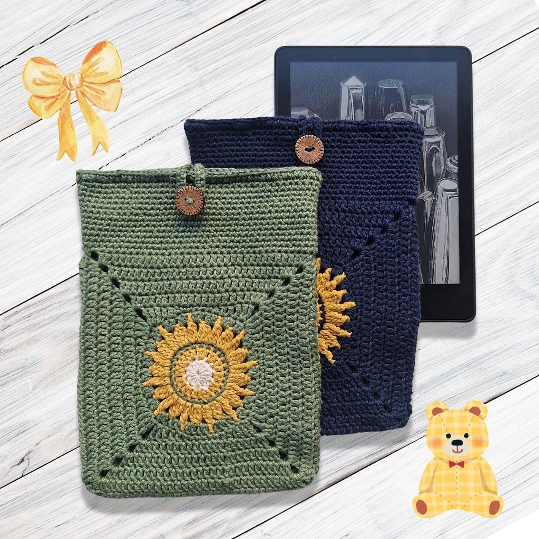 Sun moon kindle sleeve