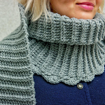 Long & Narrow Crochet Pattern in English and German