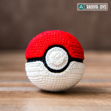 Pokeball by AradiyaToys