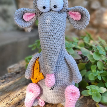 Rat amigurumi toy crochet pattern P6