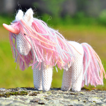 Horse and Unicorn