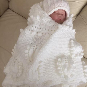GLORIA baby blanket/shawl