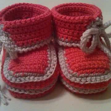 Asymmetrical Baby Booties