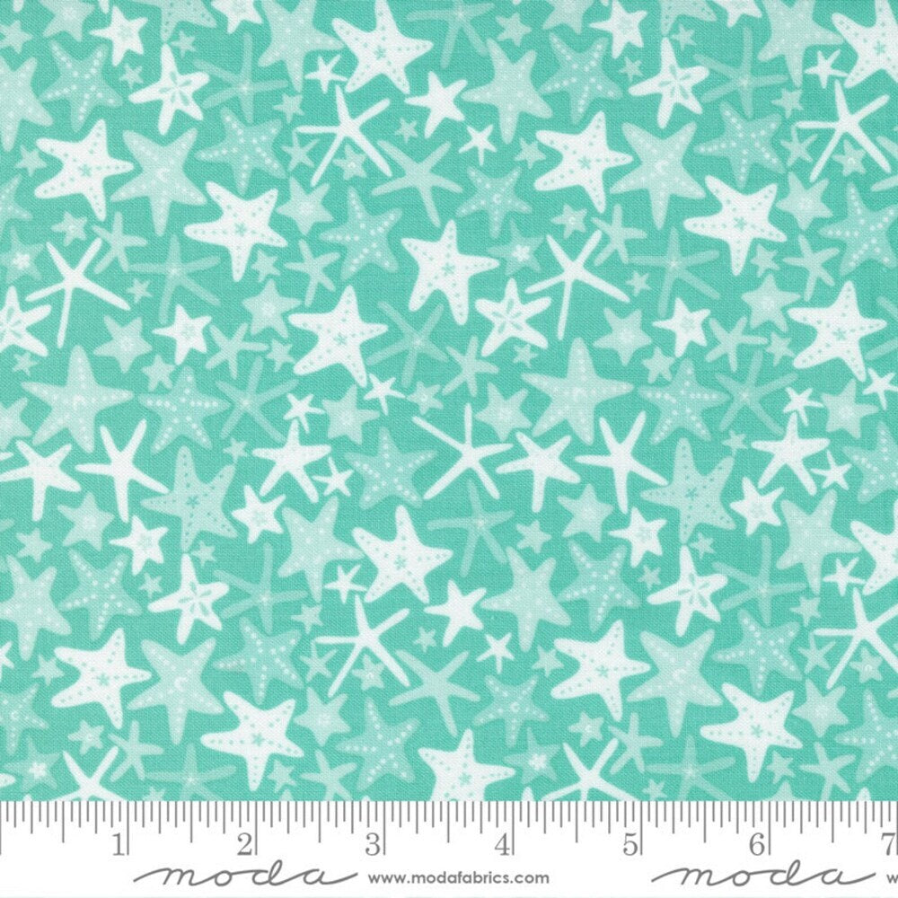 Moda Fabrics The Sea and Me - Spray