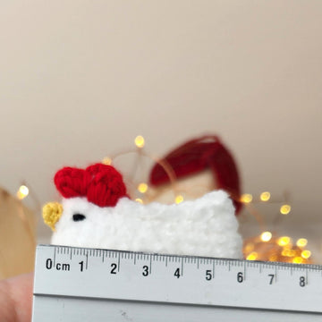 Mini Amigurumi Chick Pattern & Video (Scarf/Basket)