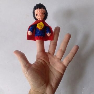 Finger puppets superheroes